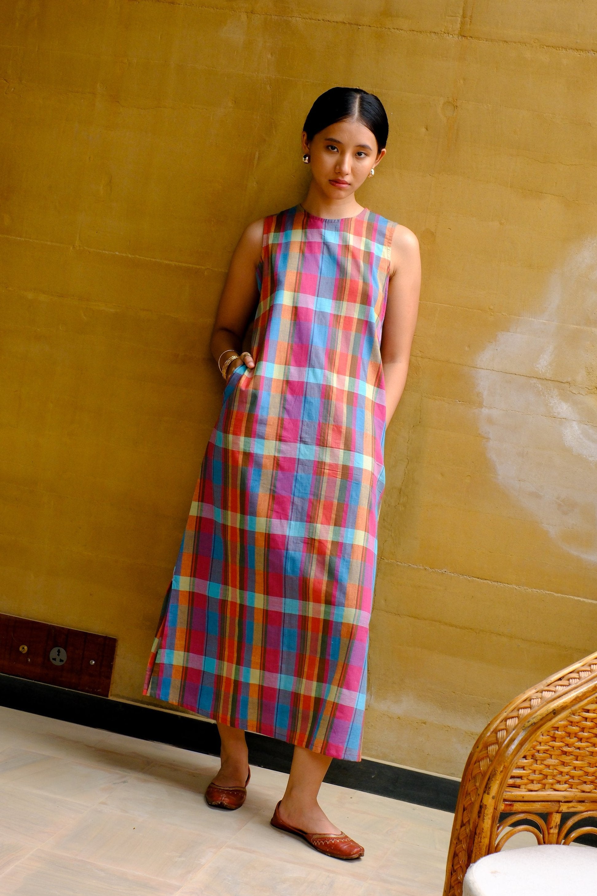 sleeveless madras checks dress with pockets