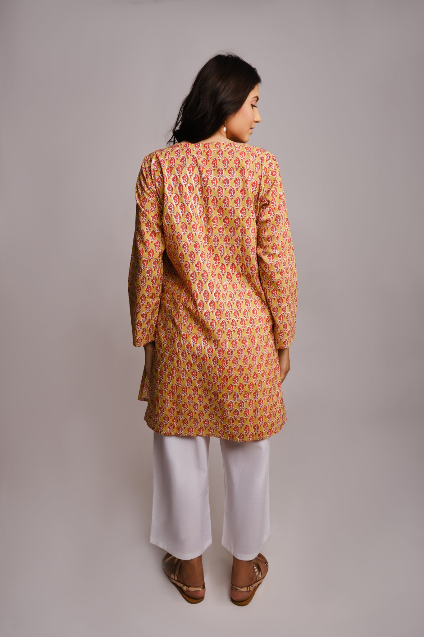 BALMY SUMMER TUNIC